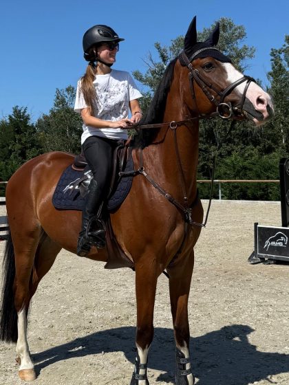 equimedica-sk-profil-foto-mvdr-zuzana-sufliarska-3-veterinarna-terenna-prax-koni